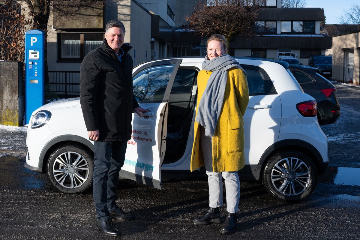 Mit finanzieller Unterstützung des Landes wurden 15 E-Autos angeschafft.⇒VLK/Serra