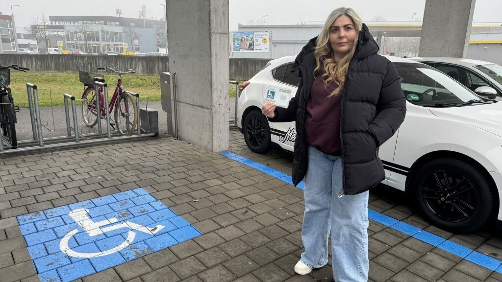 Natasas täglicher Kampf auf dem Behindertenparkplatz. ⇒vew