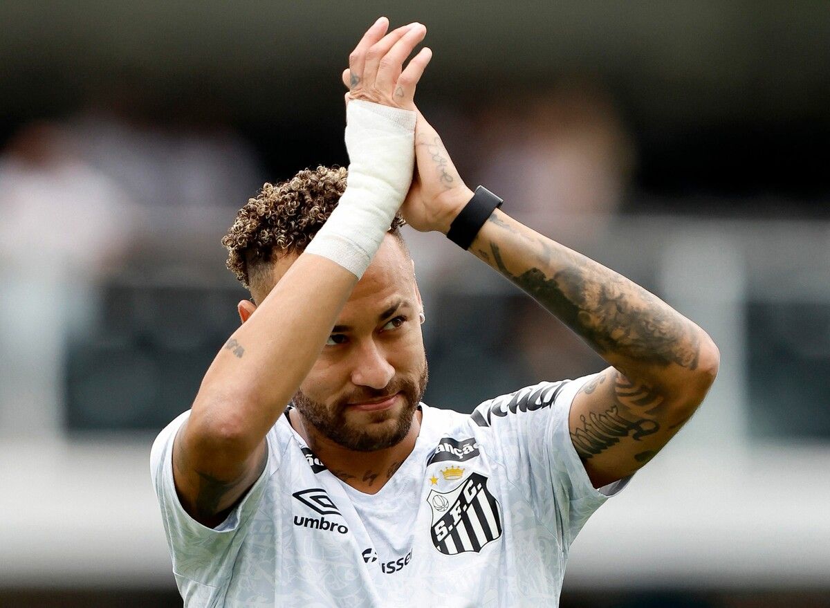 Neymar bleibt seinem Jugendklub FC Santos treu.⇒apa