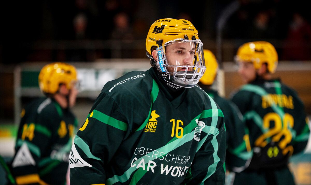 Robin Wüstner setzte den 11:1 Schlusspunkt im Derby.⇒EHC