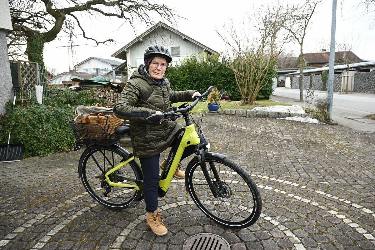 Sieglinde Riedmann (73) arbeitet seit 30 Jahren als Mohi-Mitarbeiterin und hilft Senioren bei alltäglichen Dingen im Haushalt.