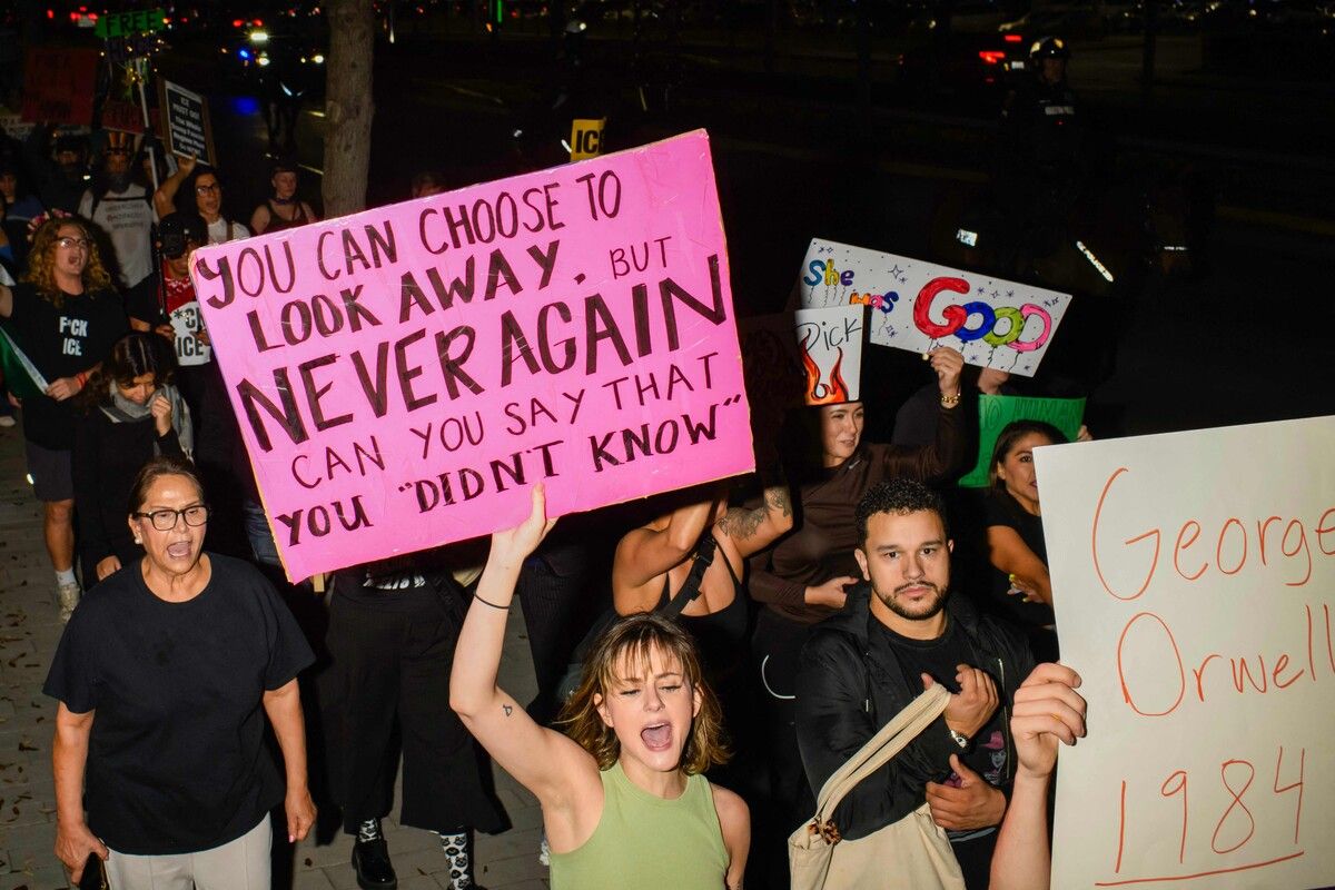 Tausende Menschen demonstrierten wie hier in Houston, gegen die Trump-Regierung. ⇒afp
