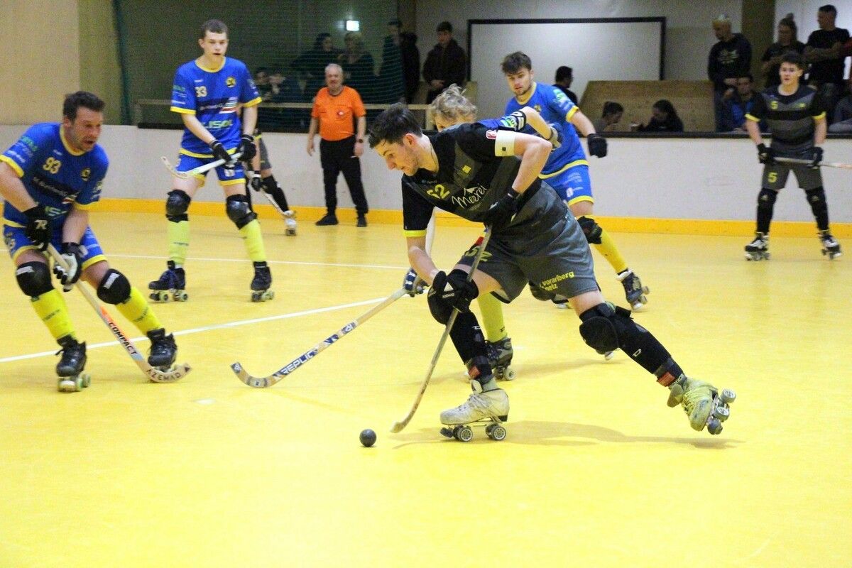 Trotz mehrerer Ausfälle präsentierte sich der RHC Dornbirn spielbestimmend. ⇒Carmen Thurnher (2)