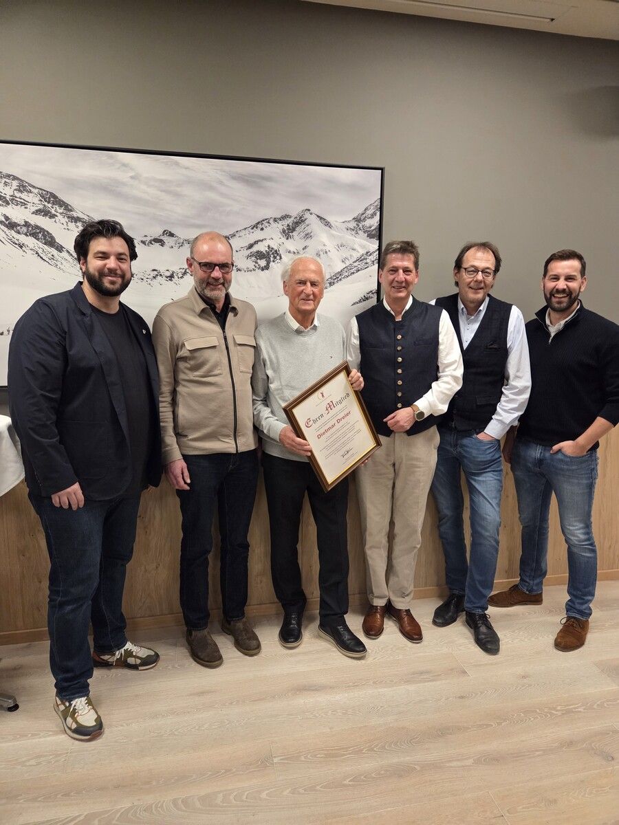 V.l.: SR Cenk Dogan, Vizepräsident Martin Wagner, Ehrenmitglied Dietmar Dreier, Präsident Thomas Lorünser, GF Christoph Lorünser und Bgm. Simon Tschann. ⇒ Stadt