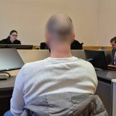 Heißes Pflaster: Drogenfund im Mülleimer