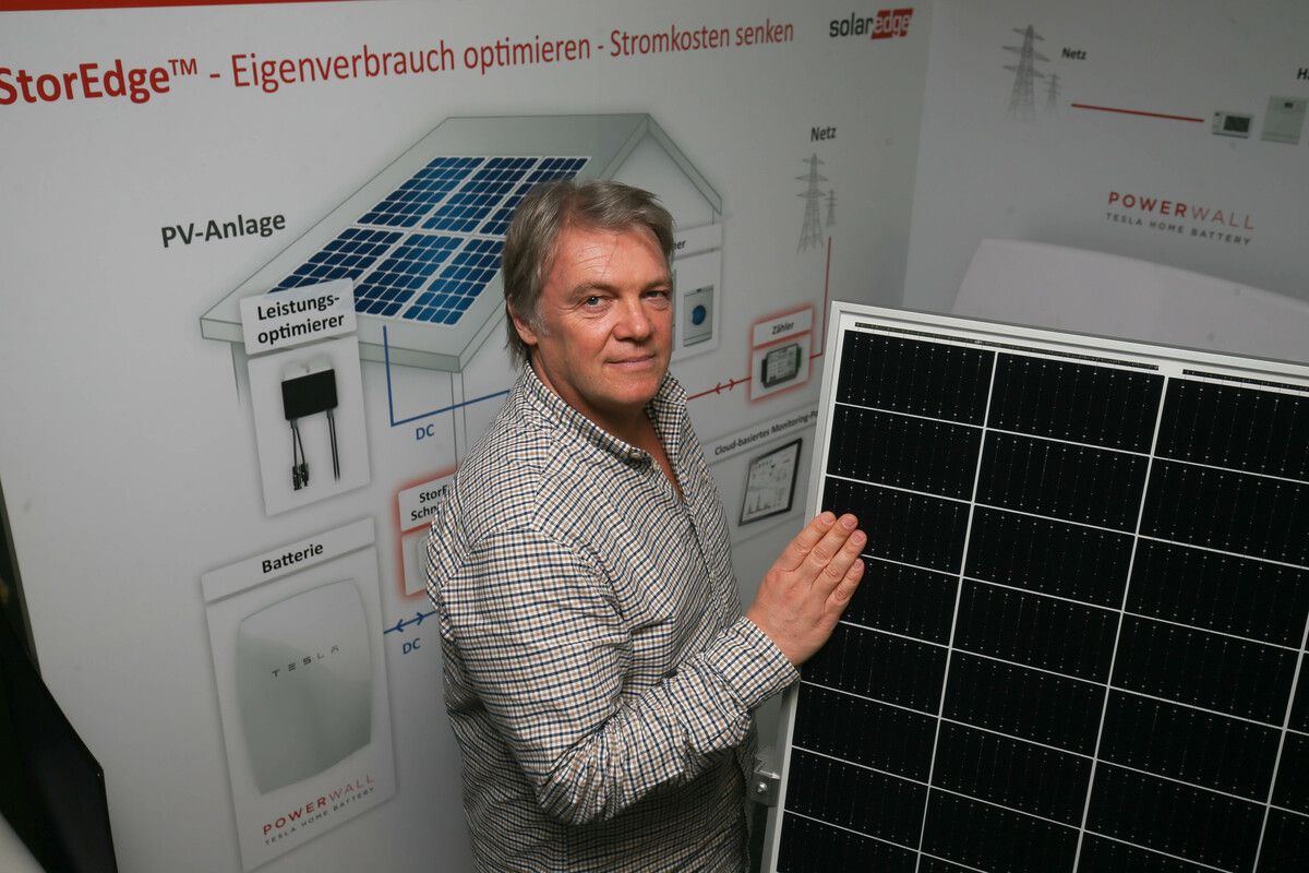 Andreas Müller (Hansesun) fordert ein Anzahlungsverbot bei PV-Anlagen. ⇒Klaus Hartinger