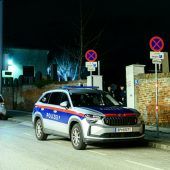 Frau auf Friedhof getötet –  Jugendliche festgenommen