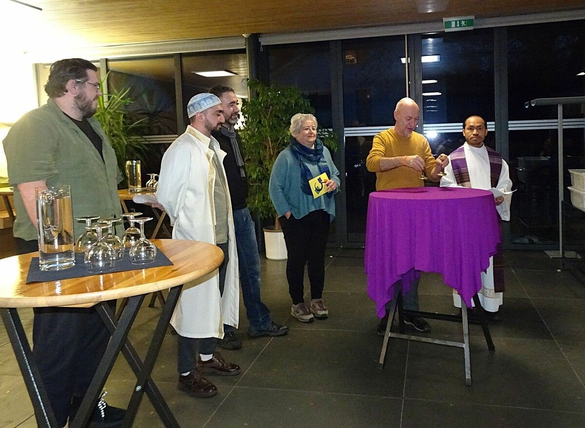 Austausch über Bedeutung und Praxis des Fastens in beiden Religionen.