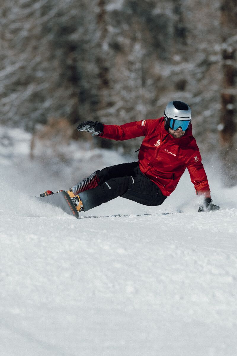 Bei der Eröffnungsfeier ÖOC-Fahnenträger und am Sonntag beim Parallel-Riesentorlauf Titelverteidiger: Benjamin Karl.⇒GEPA