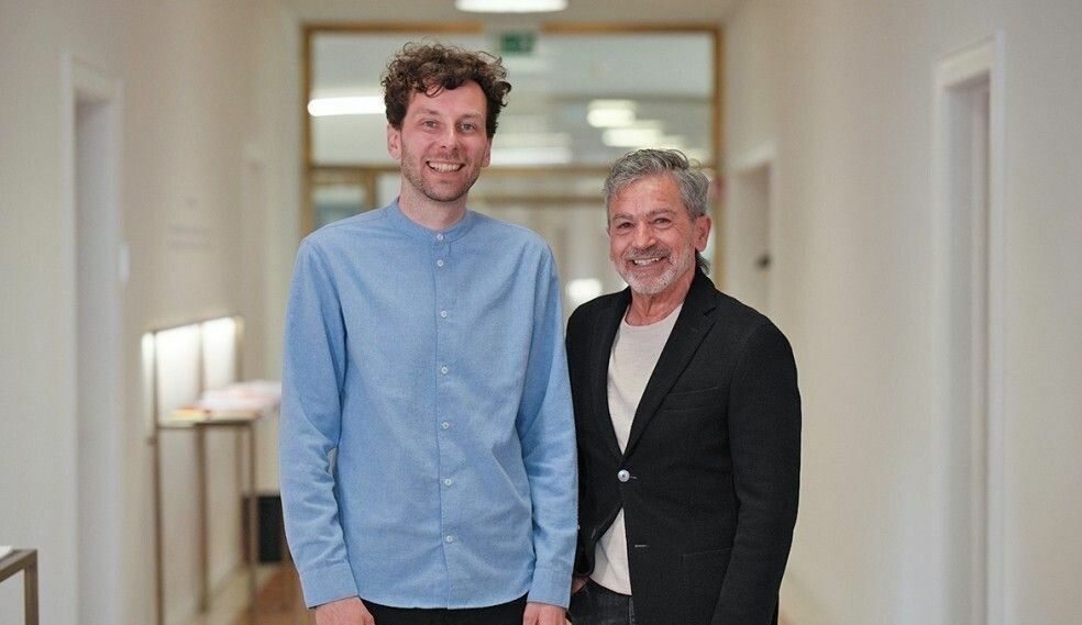 Bernhard Hafele und Hanno Schuster vom Leitungsteam der Kreativen Wirtschaft Vorarlberg: „Vernetzung und Weiterbildung sind entscheidend, um diese Stärke lzu sichern.“ ⇒FA