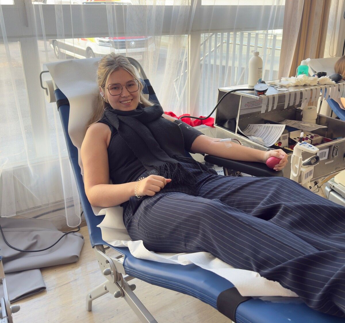 Blut spenden rettet Leben: Zahlreiche freiwillige Spender leisten mit ihrer Teilnahme einen wichtigen Beitrag zur Versorgung von Patienten. ⇒Blutspendendienst Feldkirch