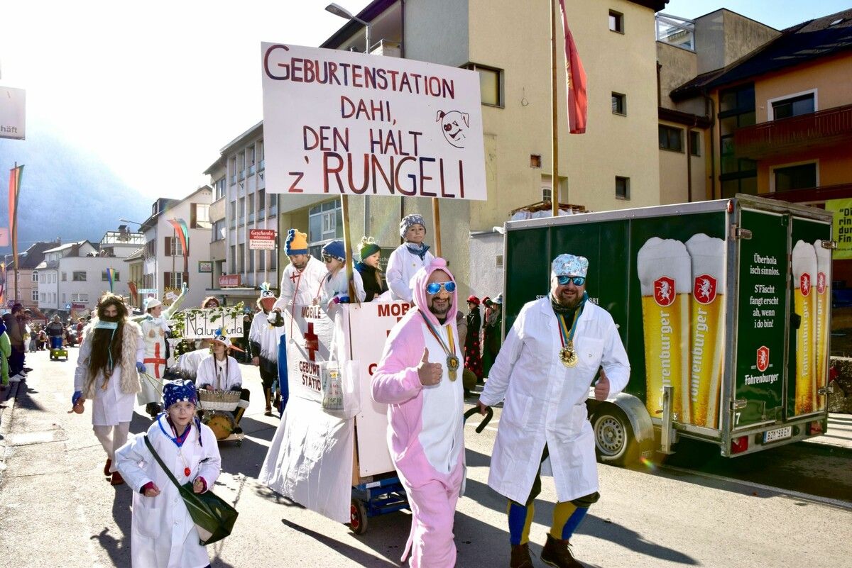 Brandaktuelles Thema: Geburtenstation in Bludenz.⇒Gerhard Scopoli