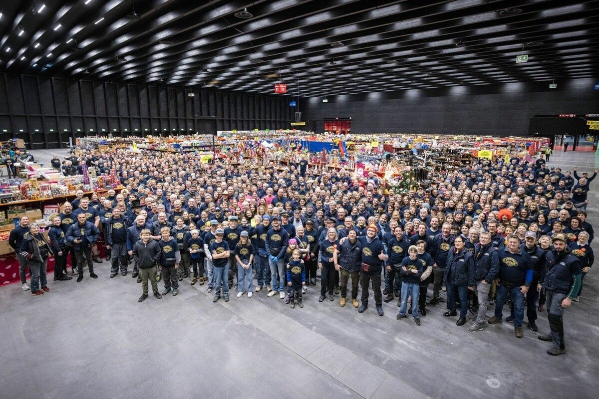 Die Flohmarkt-Familie ist bereit für die 51. Ausgabe des größten Flohmarkts in Österreich, der am kommenden Wochenende über die Bühne geht. ⇒cth (4)