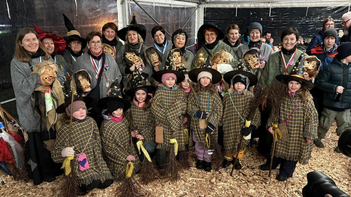 Die „Gantschierner Häxa“ mit dem Nachwuchs. ⇒SCO (2)