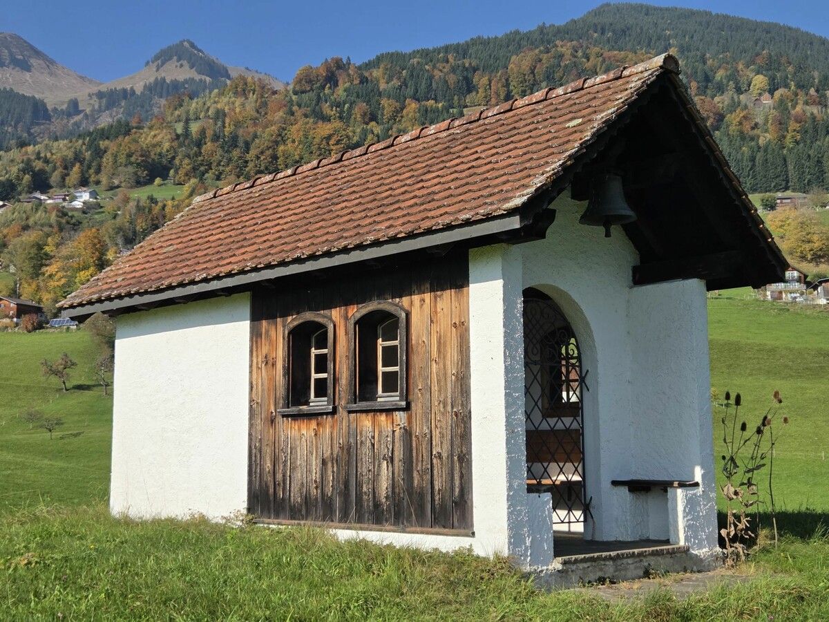 Die kleine Marienkapelle im Ortsteil Parplons.Otto Schwald