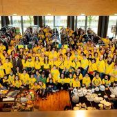 Pfadis sammeln für traditionellen Flohmarkt