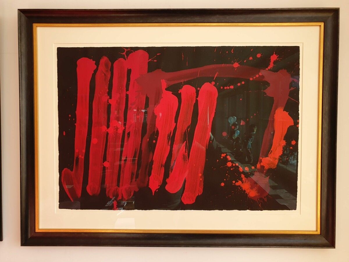 Ein wesentliches Merkmal des Malstils von Prachenskys ist die impulsive, gestische Malerei, die sich durch einen schnellen, explosiven Farbauftrag auszeichnet.⇒Schiretz