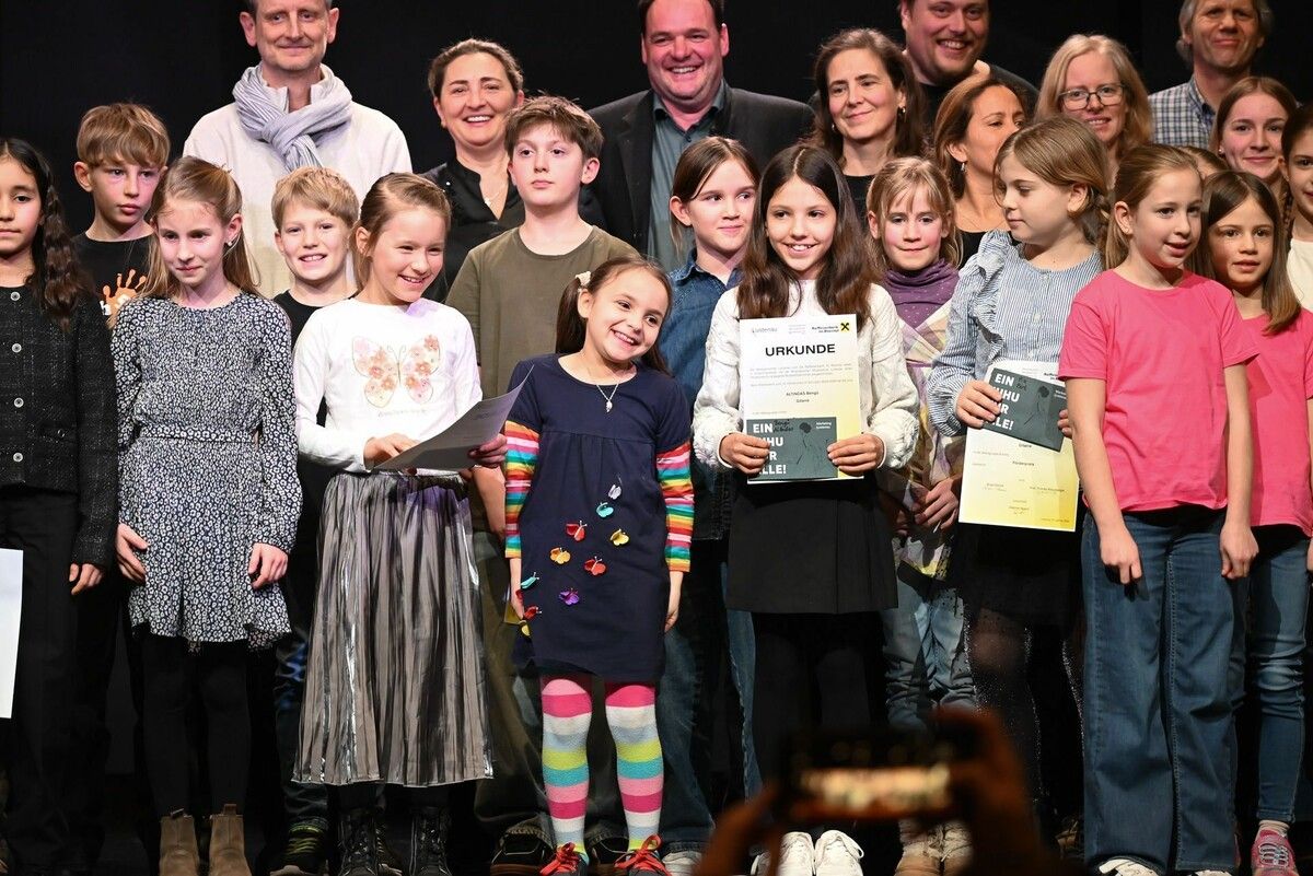 Erleichtert und stolz zeigten sich die vielen Teilnehmenden des 15. Förderpreiswettbewerbs in Lustenau bei der feierlichen Preisverleihung im Reichshofsaal.⇒Bernadette von Sontagh (3)