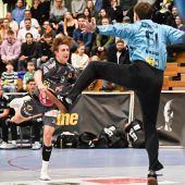 Rückschlag und Pflichterfüllung