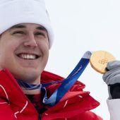 Von Allmen krönt sich selbst