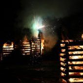 Hörbranzer Funkenbauer ließen sich vom schlechten Wetter nicht aufhalten