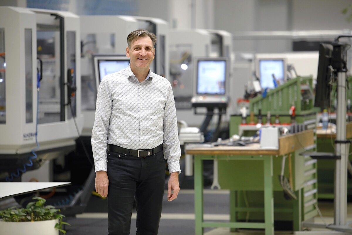 Gerald Spieler hat in 20 Jahren als Ausbildungsleiter bei Alpla mehr als 400 Lehrlinge auf dem Weg zur Fachkraft begleitet.⇒ALPLA