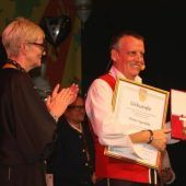 Höchste Auszeichnung für Faschingsnarr