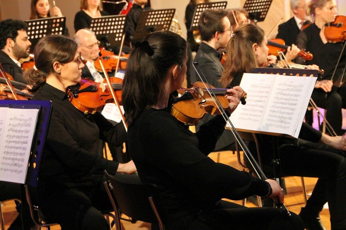 Humorvoller Ausklang mit Joseph Haydn: Die „Uhr“-Sinfonie sorgt für beschwingte Momente.