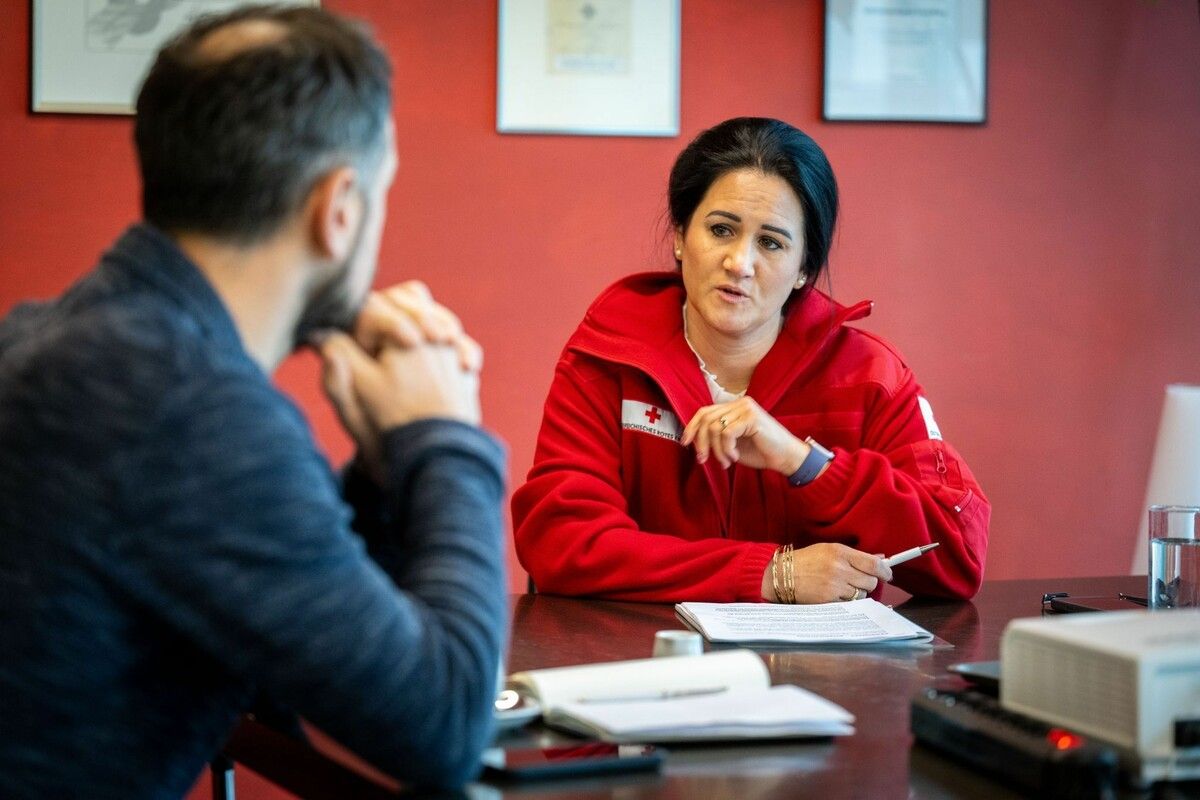 Janine Gozzi sieht keinen Nachteil in der Nichtbesetzung der NEF mit Diplomierten durch die Spitäler. ⇒VN/Rhomberg