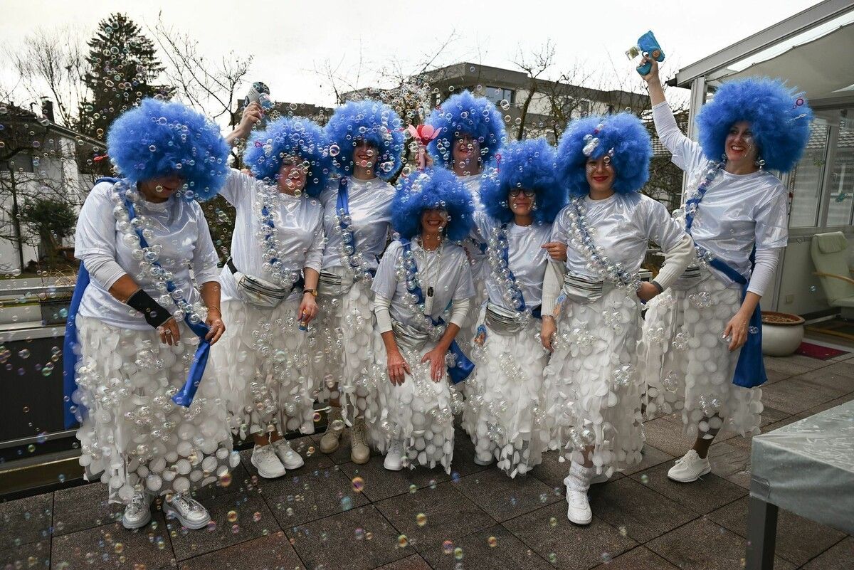 Jedes Jahr am Rosenmontag touren die Luschnouar Schittbabla durchs Land und verbreiten Faschingsfreude und Spaß. ⇒⇒Bernadette von Sontagh