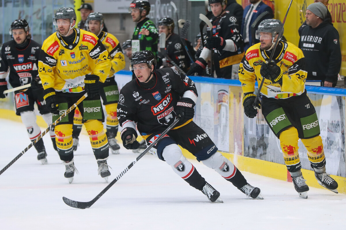 Luca Erne sorgte mit einem Doppelpack im Startdrittel für einen guten Auftakt gegen Pustertal.⇒dorner_pioneers.hockey