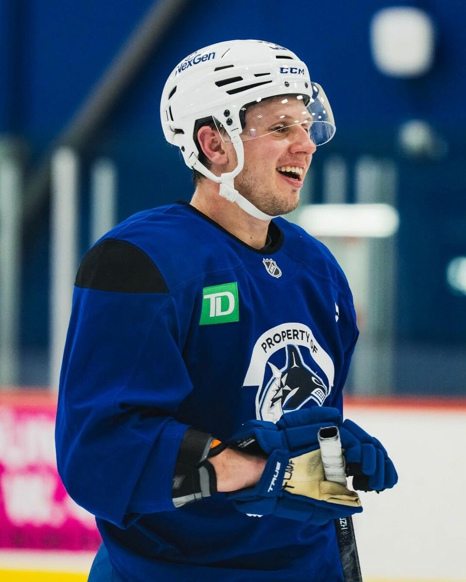 Marco Rossi steht bei den Canucks wieder auf dem Eis.⇒instagram/Canucks