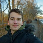 Zwischen Modellen und Menschlichkeit