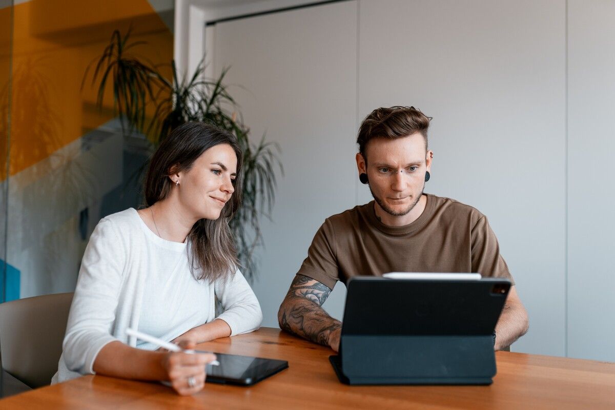 Mathias Fritsch liebt die Abwechslung in seinem Job als Junior Product Owner bei Fusonic.⇒Marvin Hopfner/Fusonic