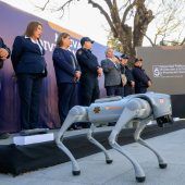 Roboterhunde sichern WM