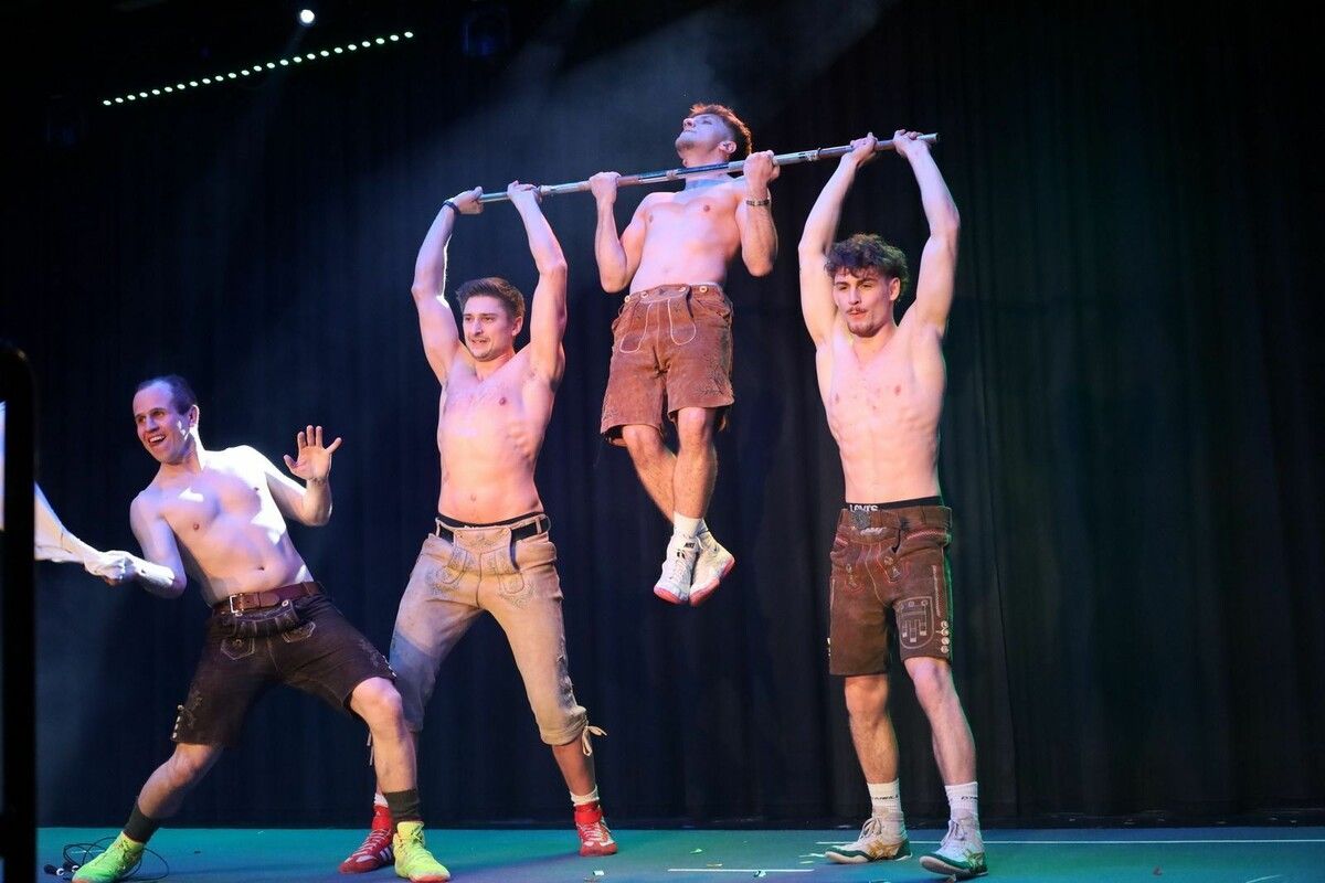 Mitternachtsshow des AC Hörbranz.⇒Christian Fetz