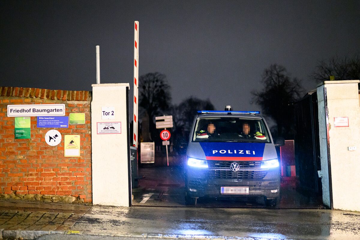 Nach dem Auffinden der Getöteten am Montag Abend schickte die Exekutive ein Großaufgebot an Kräften an den Fundort und sperrte die Eingänge des Friedhofs ab.⇒AFP