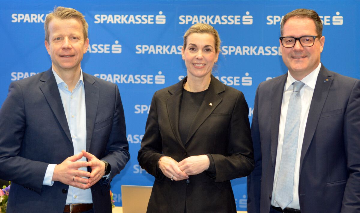 Paul Eiselsberg (IMAS), Sonja Brandtmayer (Wiener Städtische) und Martin Jäger (Vorarlberger Sparkassen).⇒Sparkasse