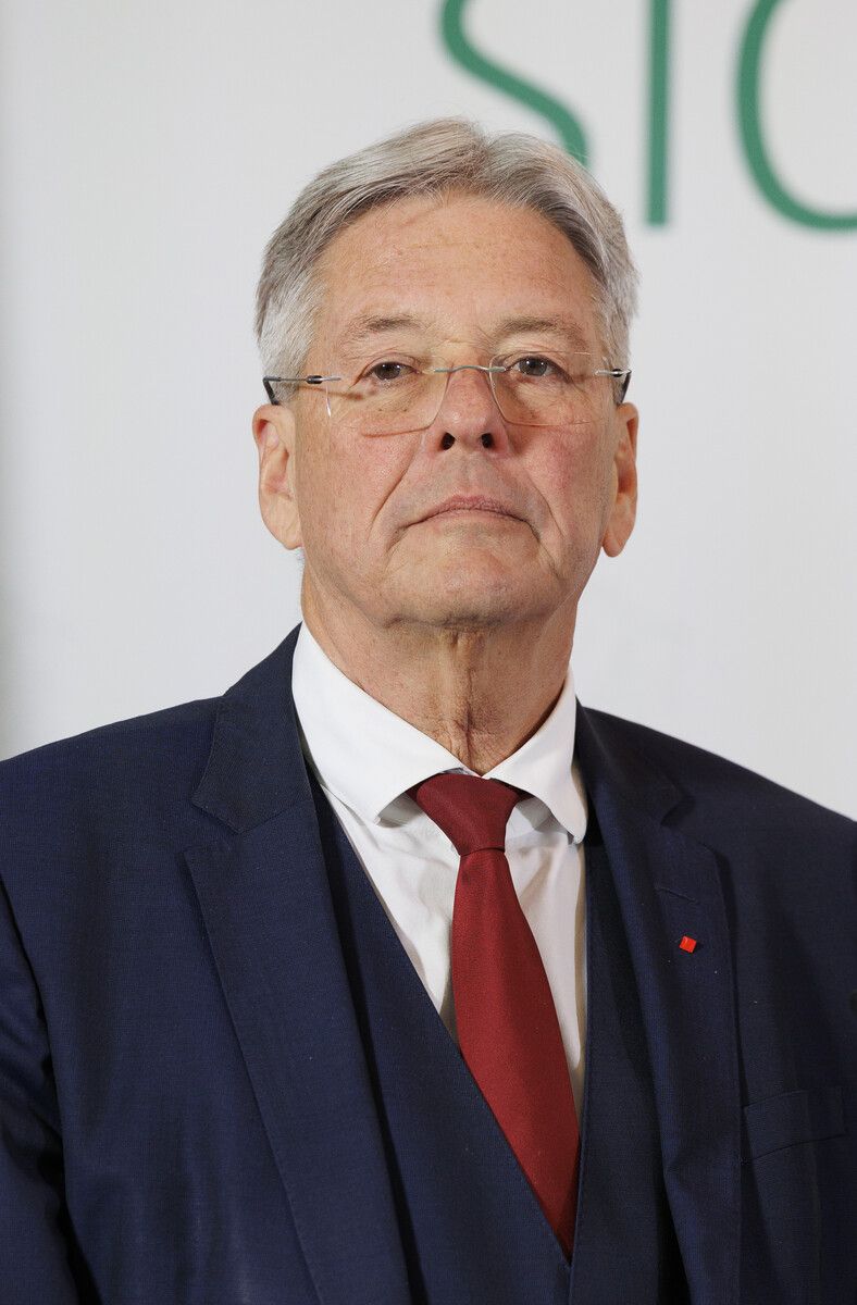 Peter Kaiser fordert anlässlich des Jahrestags Maßnahmen.⇒APA/SCHERIAU