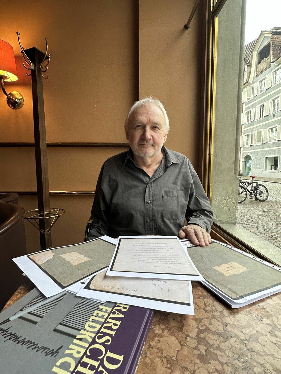 Philipp Schöbi wird am Mittwoch, 15. April, 19 Uhr im Palais Liechtenstein in Feldkirch der „Blaue Karfunkel“ überreicht. ⇒Marion Hofer