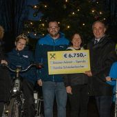 Scheckübergabe in Brederis: 6750 Euro für Familie aus dem Ort gesammelt