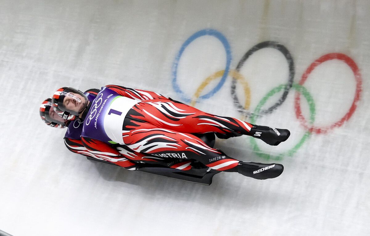 Thomas Steu und Wolfgang Kindl auf der Fahrt zur olympischen Silbermedaille. Nach der zweitschnellsten Zeit in Lauf eins genügte im zweiten die viertschnellste Zeit.⇒gepa