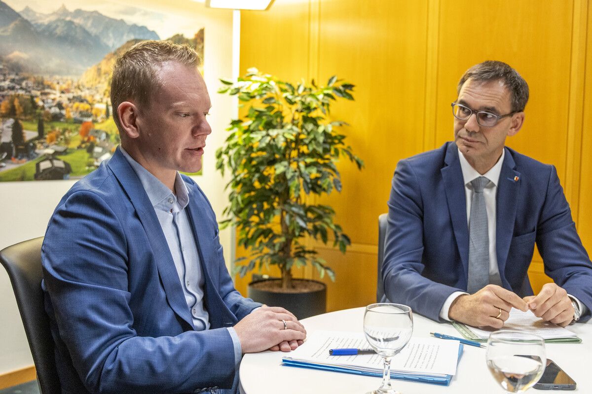 ⇒
              VN/Paulitsch