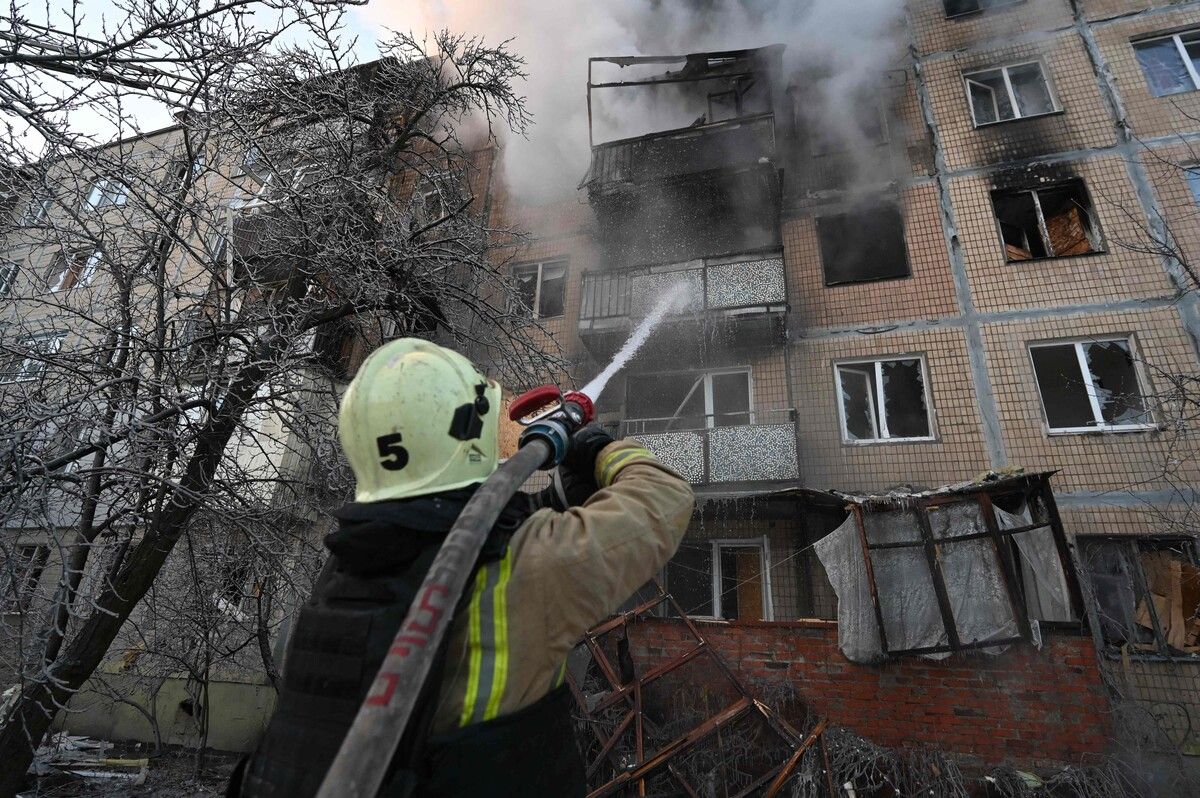 Während in Abu Dhabi verhandelt wird, griff Russland erneut die Ukraine an.⇒AFP