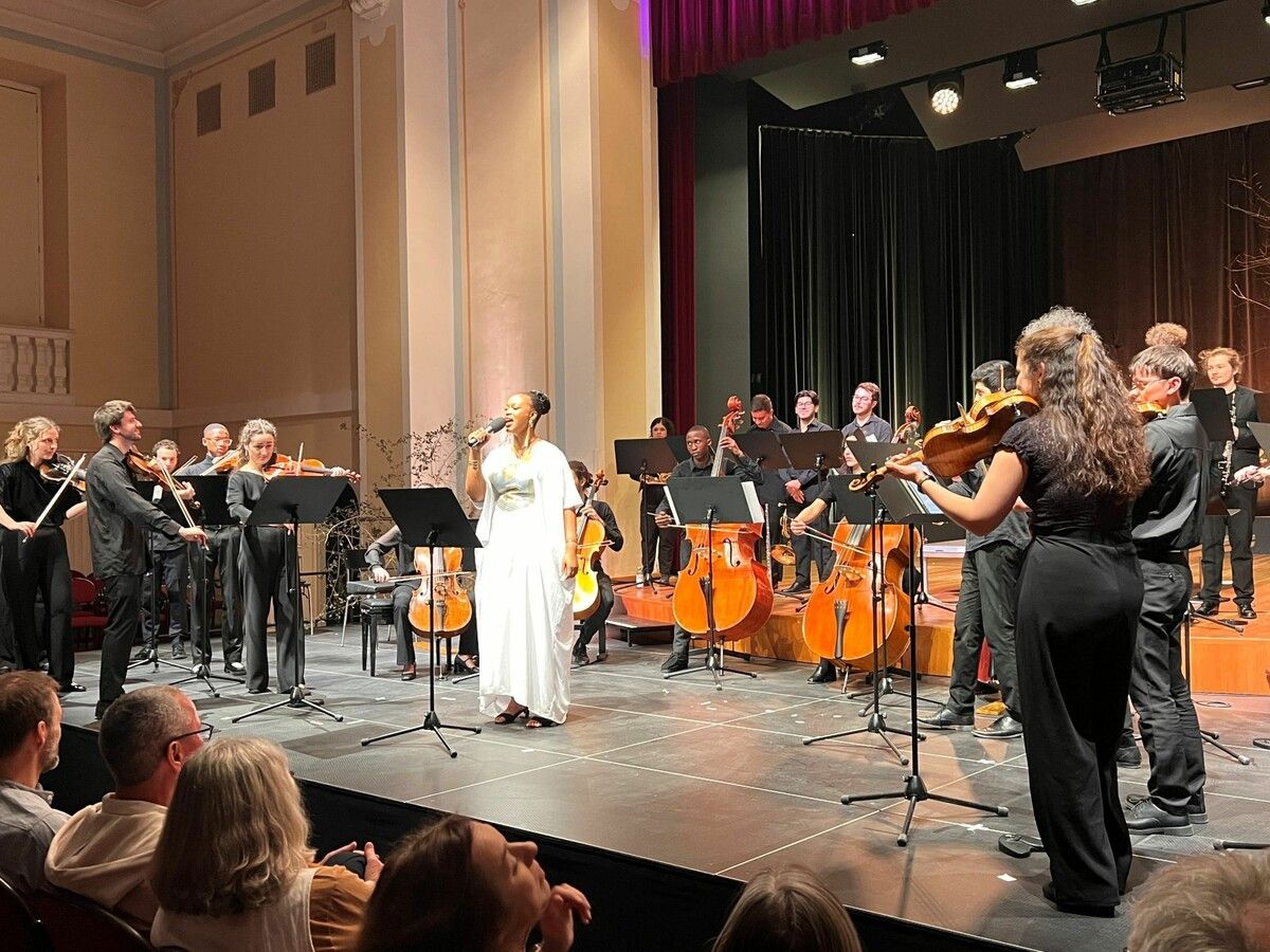 Werke der Wiener Moderne, ein Spätwerk Mozarts und eine Hommage an Miriam Makeba standen auf dem Programm. ⇒VN/Marte