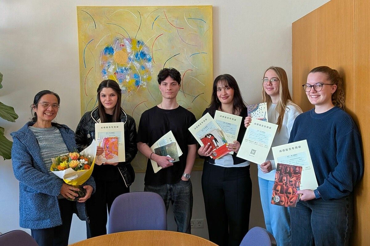 Alle teilnehmenden Schüler haben bestanden und wurden mit einem Zertifikat ausgezeichnet.⇒ Laurence Feider (2)