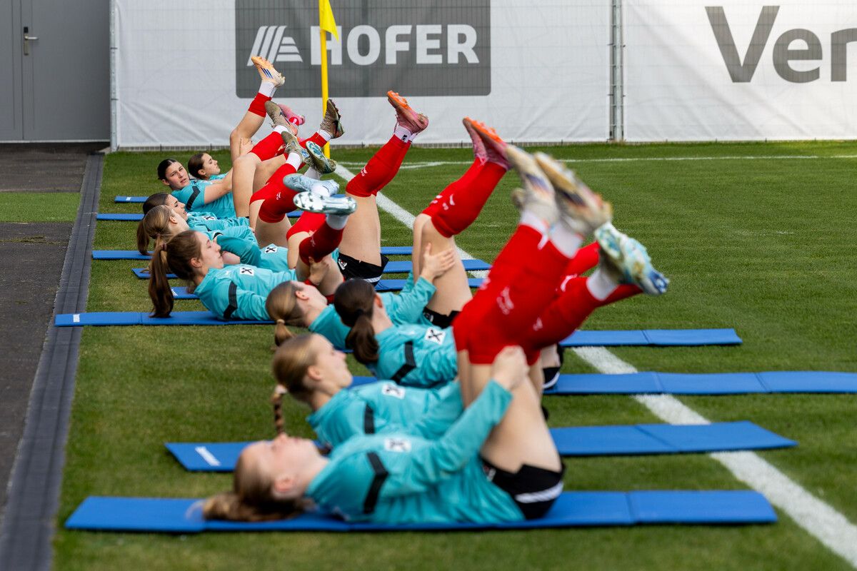 Bestens vorbereitet gehen Österreichs Fuß–ball-Frauen in die WM-Qualifikation.⇒gepa