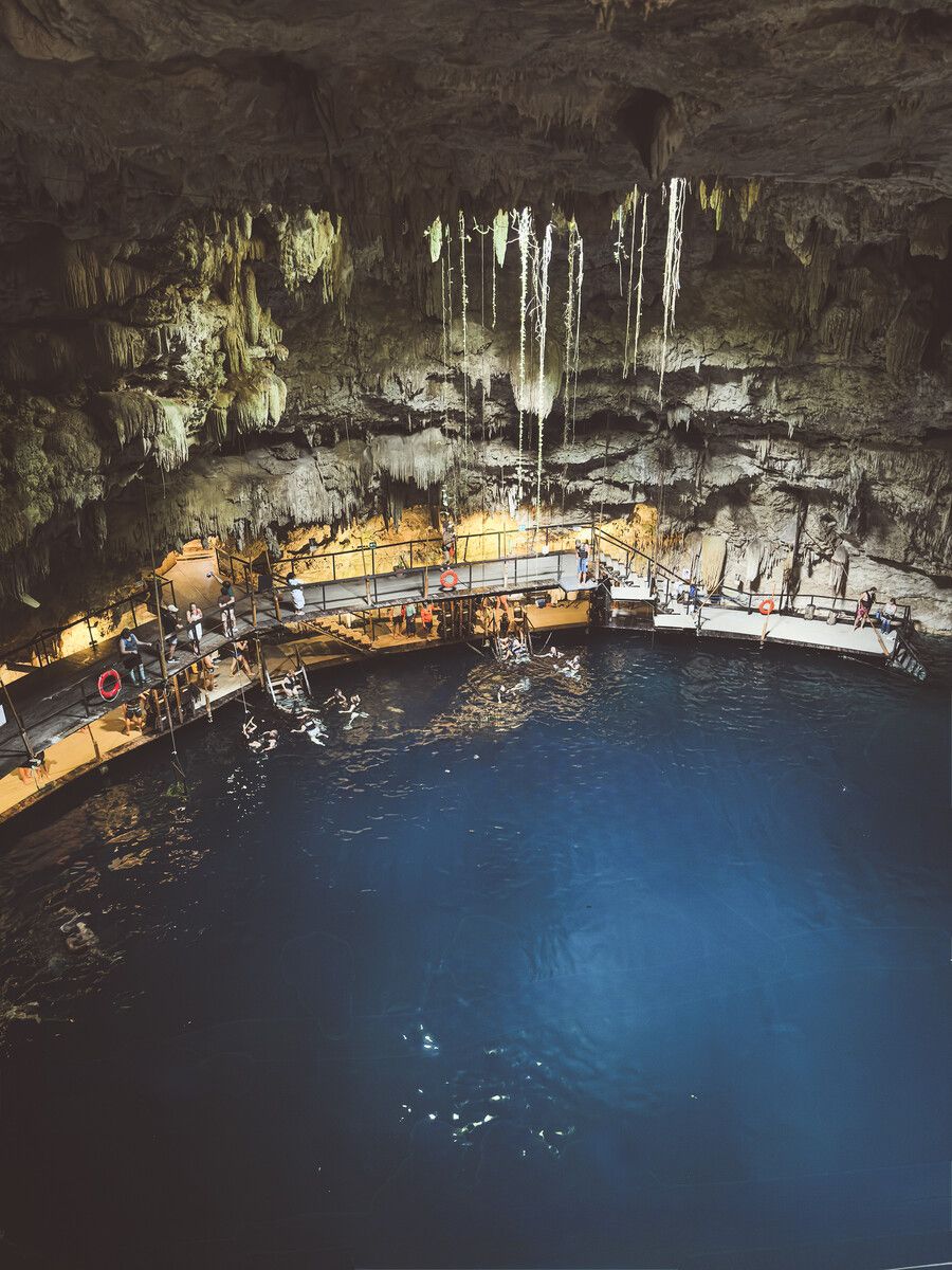 Chukum ist eine der bekanntesten Cenoten rund um die Stadt Valladolid.⇒Beate Rhomberg