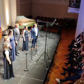 Junges Musiktalent im Rampenlicht