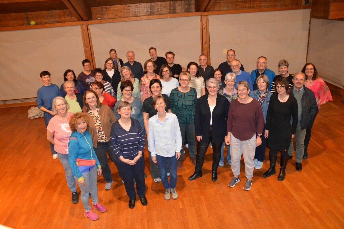 Der Chor St. Nikolaus lädt zum Frühjahrskonzert NordNordOst ein.⇒Veronika Hofer